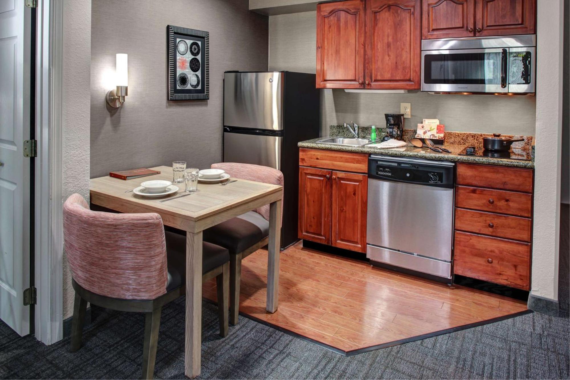Homewood Suites By Hilton Richmond - West End / Innsbrook Broad Meadows Екстериор снимка