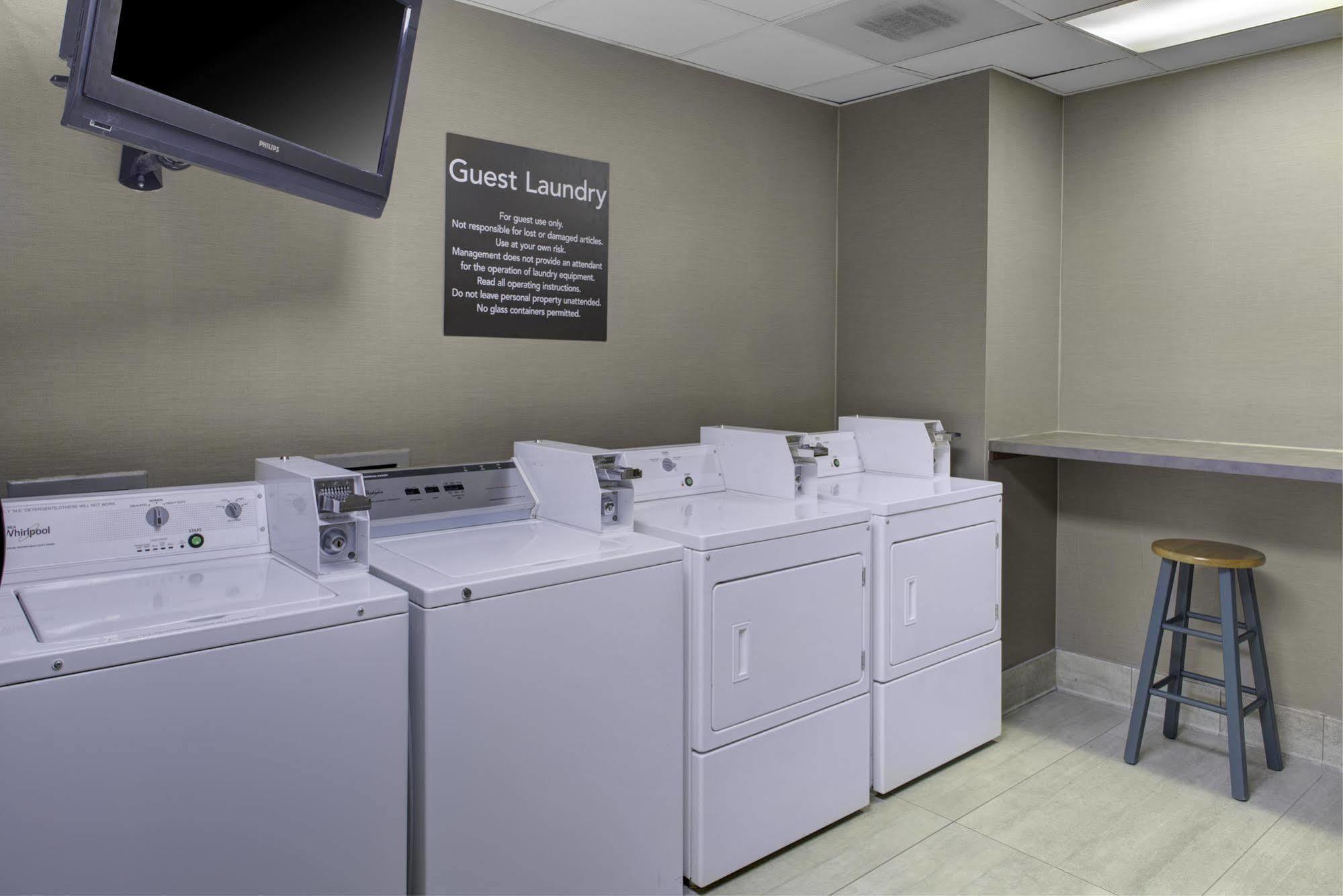 Homewood Suites By Hilton Richmond - West End / Innsbrook Broad Meadows Екстериор снимка